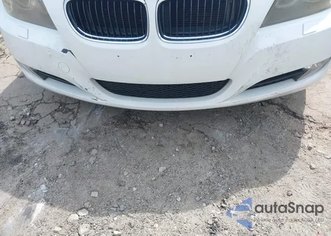 2010 BMW 328I xDrive z USA, uszkodzony, nr VIN WBAPK5C58AA650779